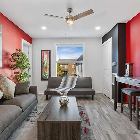 6Br For 18 Apts Queens & Fulls Central